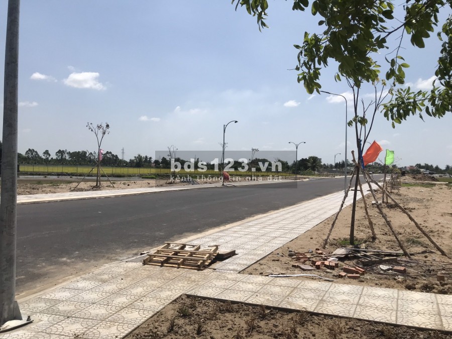 LÔ GÓC MẶT TIỀN 92m2,phường vĩnh quang rạch giá