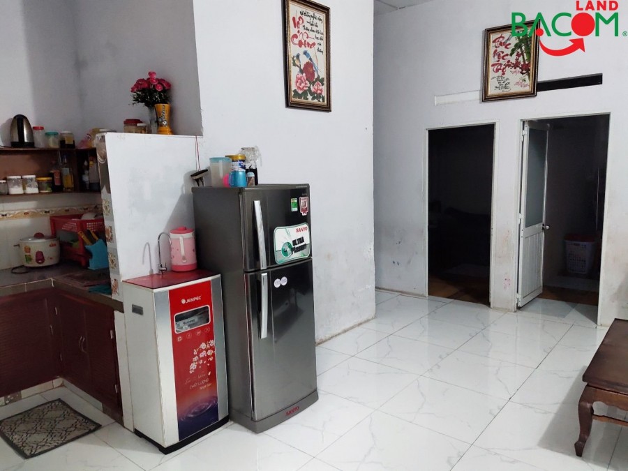 Bán nhà Tân vạn 79m2 gần UBND phường cách bùi Hữu Nghĩa vài bươc chân.sổ riêng thổ cư