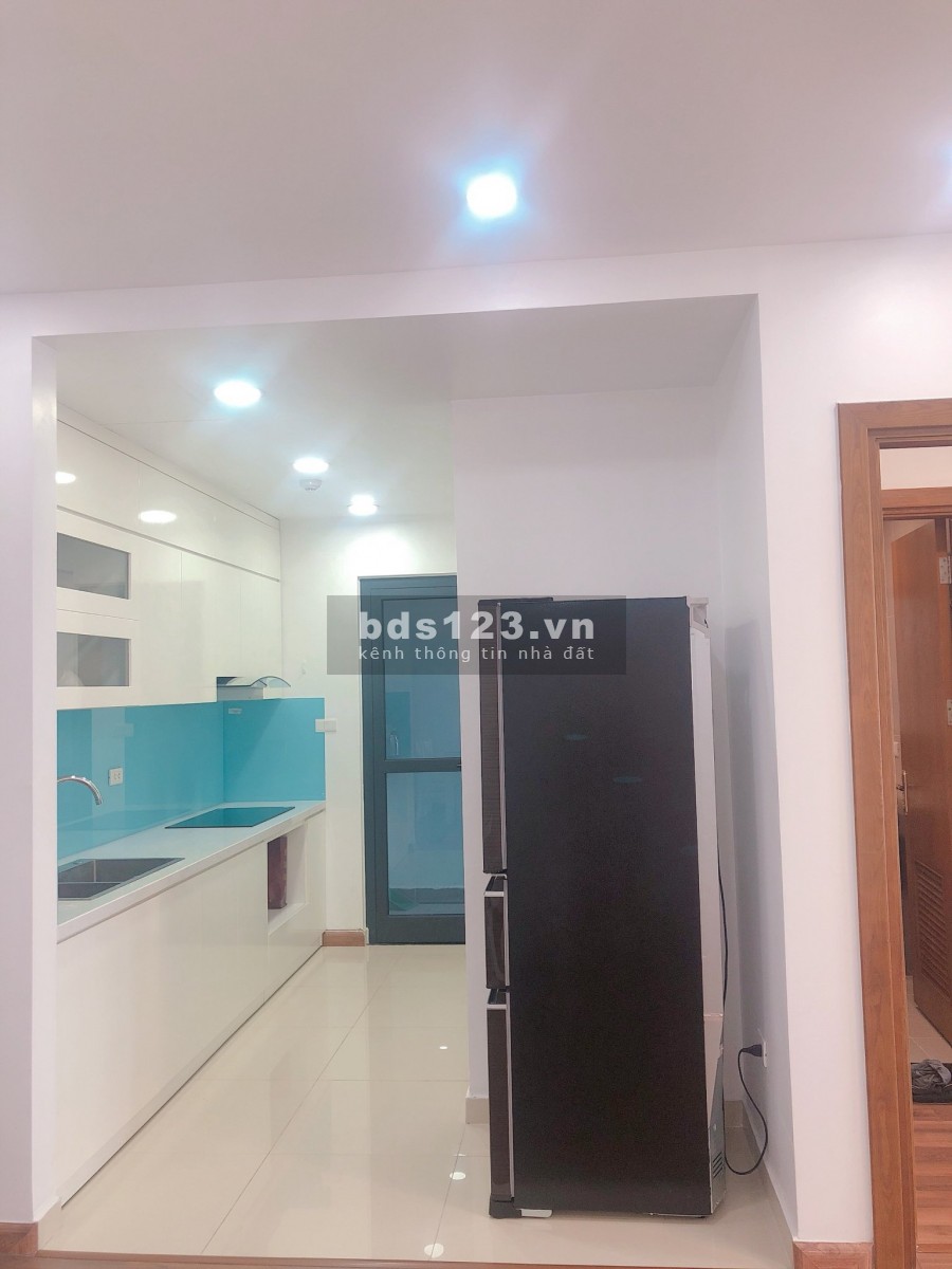 Cho thuê căn hộ 2PN 83m2 chung cư cao cấp Goldmark City 136 Hồ Tùng Mậu