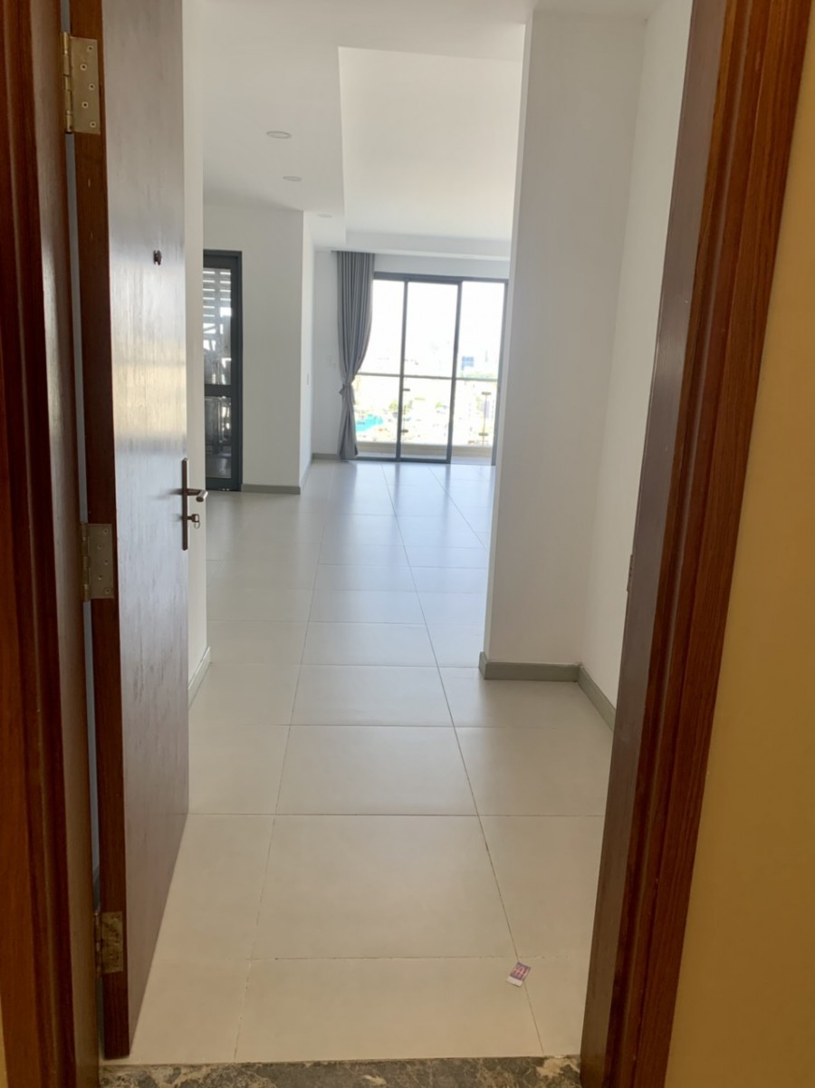 Bán gấp căn 3PN The Gold View Quận 4. Căn góc View đẹp. Liên hệ :0933.34.05.01