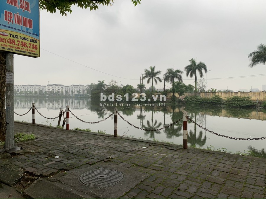 BÁN NHÀ VIEW GẦN HỒ 48M X 3 TẦNG MT 3.9 GIÁ 3,7 TỶ