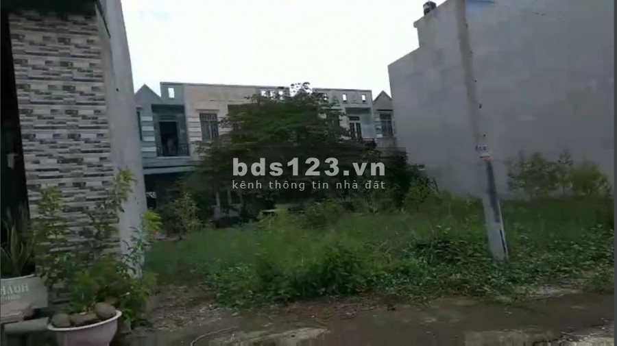 Lô Ngộp Cần Bán Ngay, Ngay Gần Chợ 95m2.