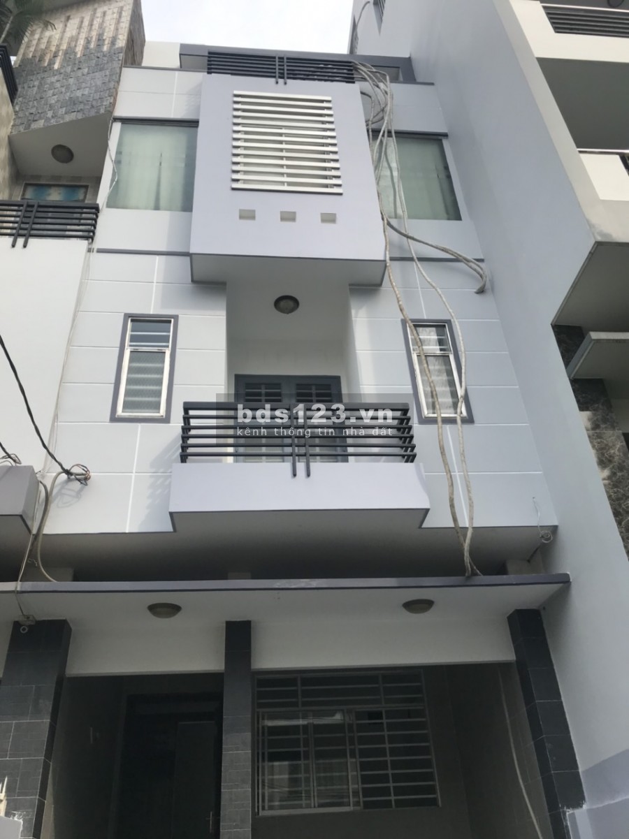 Cho thuê nhà mặt tiền Nguyễn Đình Chính phường 12 quận Phú Nhuận