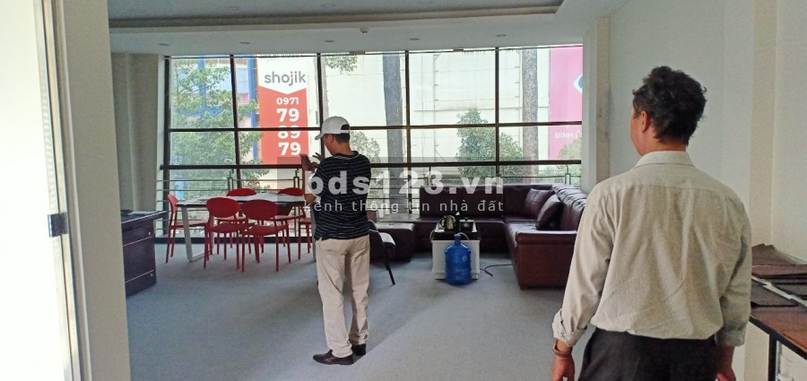 CHO Thuê Nhà MT LÝ THƯỜNG KIỆT 8M X 10M 5 TẦNG CÓ THANG MÁY .GIÁ 120TR/TH