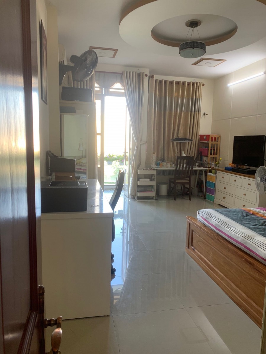 Nhà hẻm Gò vấp hiếm Ô TÔ vào nhà 4 tầng dt 81m2 giá chỉ…