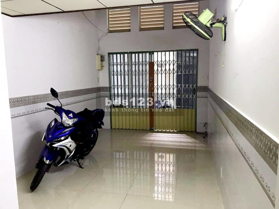 Chính chủ bán nhà HXH- 31m2, 3 tầng Nghĩa Phát Phường 6, Tân Bình giá 3.95 tỷ