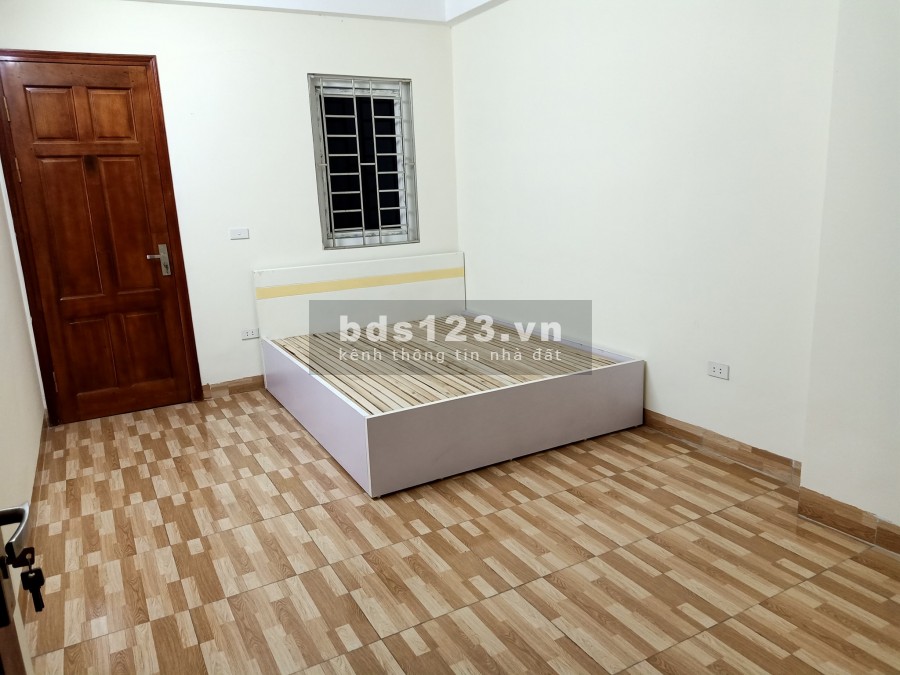 KIM GIANG 38M2 5 TẦNG 3.75 TỶ, RA PHỐ CHỈ 20M