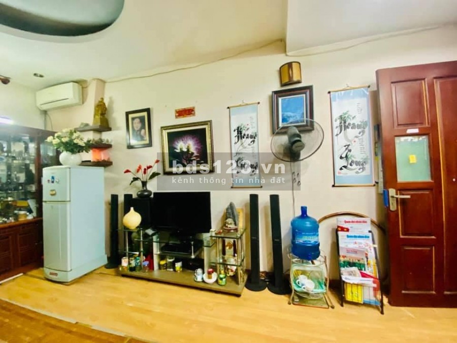 Bán nhà Ngõ Phố Trần Duy Hưng ,DT 26m2 x 6T, MT 3.5m2, Giá siêu hiếm chỉ 2.75 tỷ