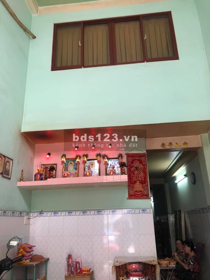 Bán Nhà Quận 6 hẽm thông thoáng ô tô đổ cữa Gía 8.3 Tỷ