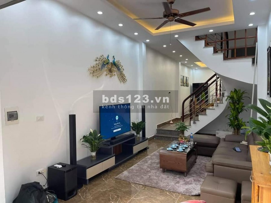 QUÁ HIẾM - NHÀ CỰC ĐẸP - Ở LUÔN
