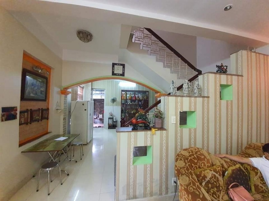 Bán Nhà Đức Giang Lô Góc Siêu Đẹp, Ô Tô Tránh, Khu Vực Hiêm, Phân Lô, Chỉ Hơn 6 Tỷ. Gần 100m