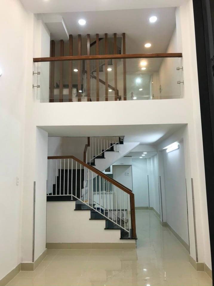 TÒA NHÀ VIP MẶT TIỀN, NÚI THÀNH, PHƯỜNG 12 TÂN BÌNH 136M2 32 TỶ