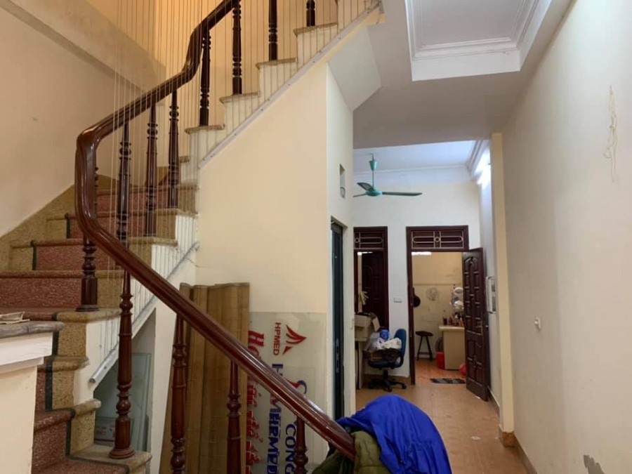 Bán Nhà Ngọc Hồi 52m2, Oto Tránh, Nhà Đẹp 2 Mặt Thoáng, Gần Bến Xe Nước Ngầm Chỉ 3.9 Tỷ