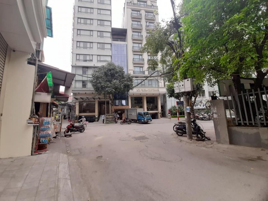 BÁN NHANH LÔ ĐẤT NGÕ 118 NGUYỄN KHÁNH TOÀN, DT 6.1X19M, NGÕ RỘNG 2-3 Ô TÔ TRÁNH NHAU