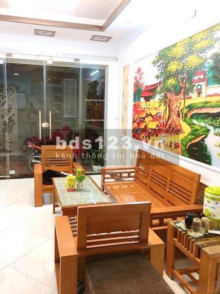 BÁN NHÀ ĐẸP LONG LANH TAM TRINH 30m2x4 tầng giá 2,7 tỷ Ô tô 10m