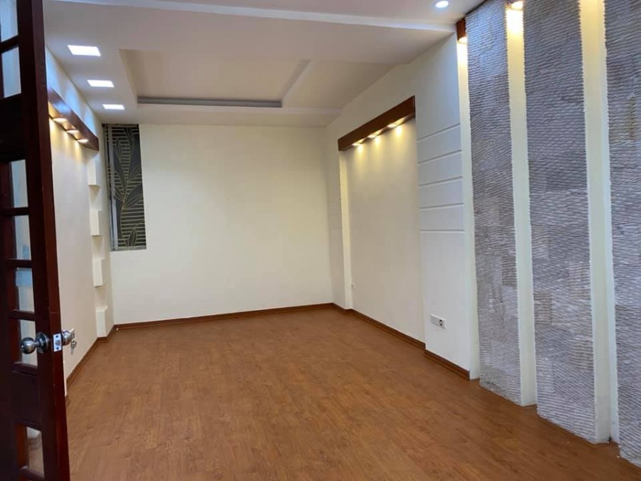 Bán nhà Khương Trung lô góc-3 thoáng- an sinh tuyệt đỉnh 60m2/5 tỷ