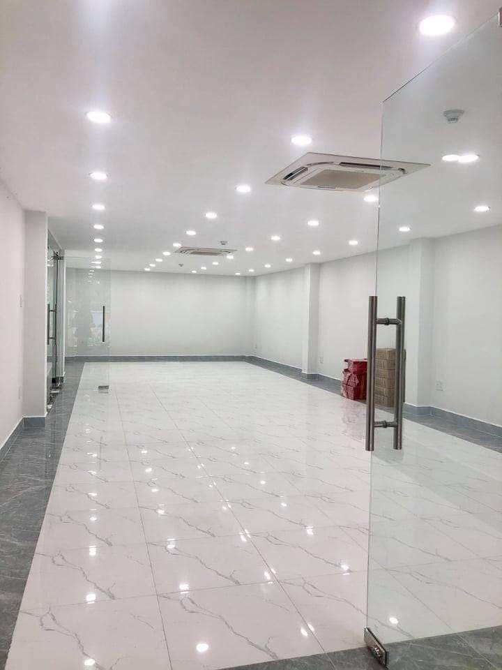 TÒA NHÀ VIP MẶT TIỀN, NÚI THÀNH, PHƯỜNG 12 TÂN BÌNH 136M2 32 TỶ