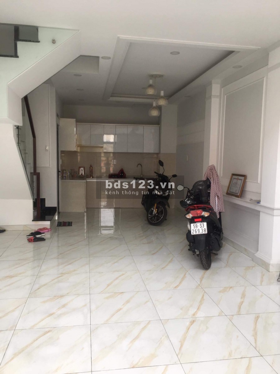 Bán nhà đường Nơ Trang Long, P11, Bình Thạnh, giá rẻ, 60m² 3.8 tỷ TL.