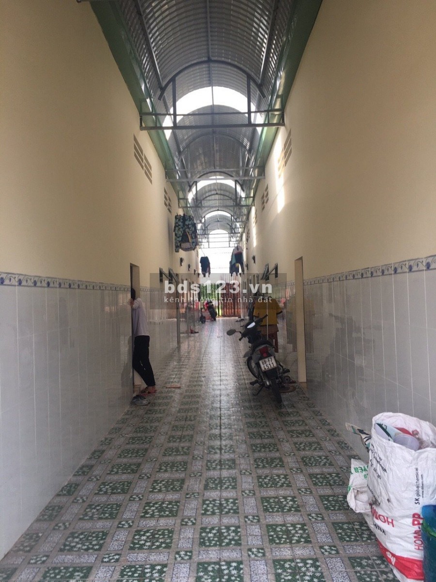 Tôi Chính Chủ cần bán căn nhà trọ mới xây và lô đất ở vị trí đẹp đối diện chợ để trang trải nợ cần bán gấp với giá rẻ