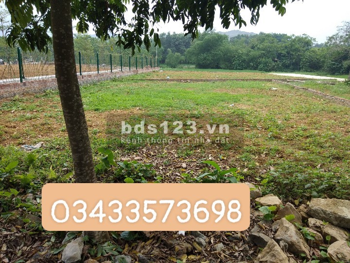 Cần bán mảnh đất đẹp 312m2 Phú Mãn, Quốc Oai sát vách khu phân lô biệt thự Phú Gia, mặt tiền 15m, oto tránh giá 10tr5k/m2