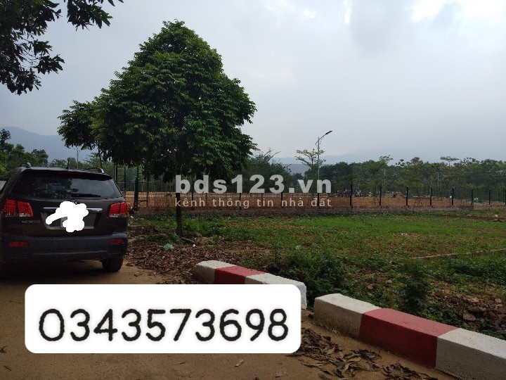 Cần bán mảnh đất đẹp 312m2 Phú Mãn, Quốc Oai sát vách khu phân lô biệt thự Phú Gia, mặt tiền 15m, oto tránh giá 10tr5k/m2