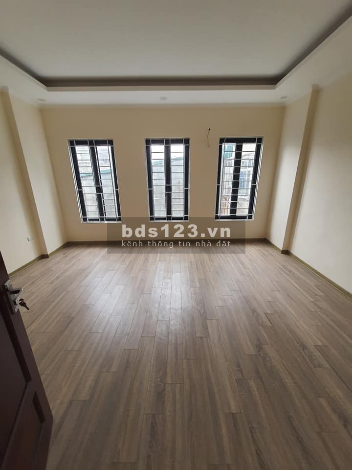 NGÕ Ô TÔ DỰ ÁN GẦN NHÀ TƯƠNG LAI GIÁ TRỊ CAO, MẶT TIỀN 5M, 5 TẦNG CHỈ 2X TỶ