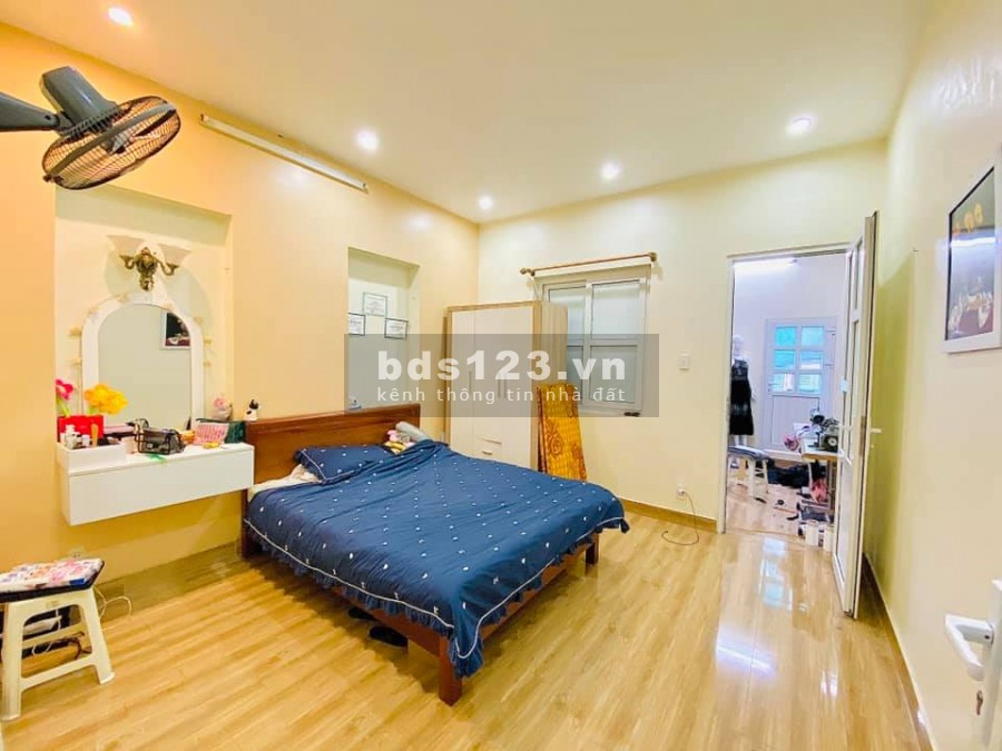 BÁN GẤP NHÀ NGÕ 198 XÃ ĐÀN 48M2 X 4T, NGÕ THÔNG, AN NINH TỐT, GIÁ 4.2 TỶ.