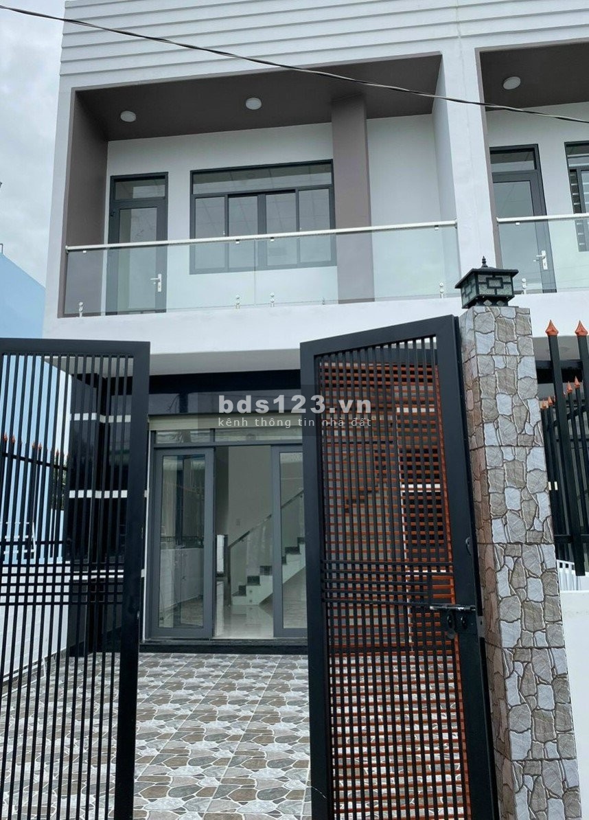 Nhà đẹp giá thật 5x20m2 chính chủ giá chỉ 2 tỷ