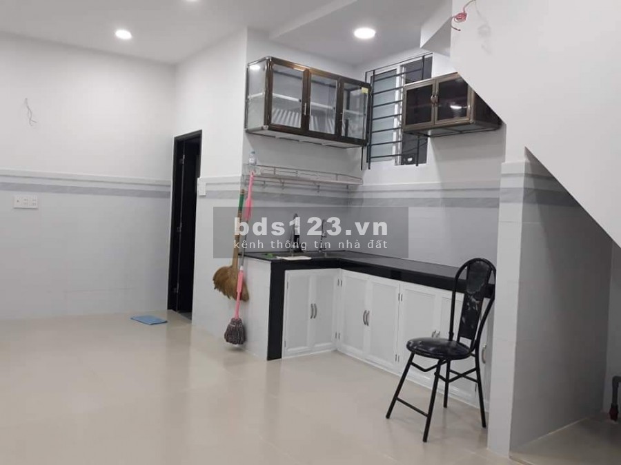 Bán Nhà quân Tân bình Giá Rẻ, ngang3 nở hậu 4,5 dài 9,1 1trệt 1lầu Chính Chủ giá chỉ3tỷ 6