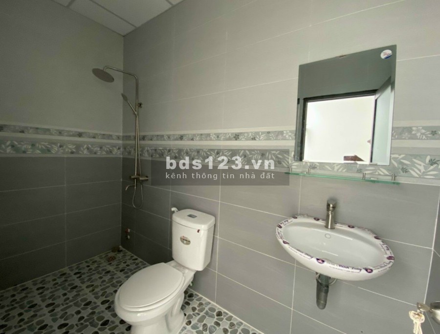 Nhà đẹp giá thật 5x20m2 chính chủ giá chỉ 2 tỷ