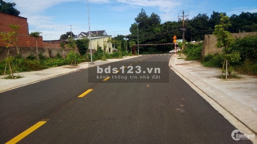 Bán lô đất vĩnh tân sát bên vsip2 diện tích 5x30 có 150m2 thổ cư giá chỉ 1tỷ150triệu