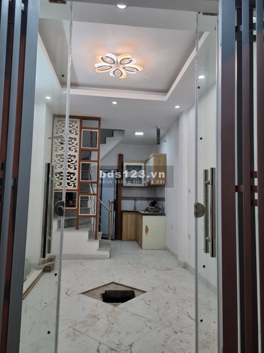 Lĩnh Nam dt 20m2 NHỈNH 1.75 TỶ NHÀ ĐẸP LUNG LINH MỚI TINH