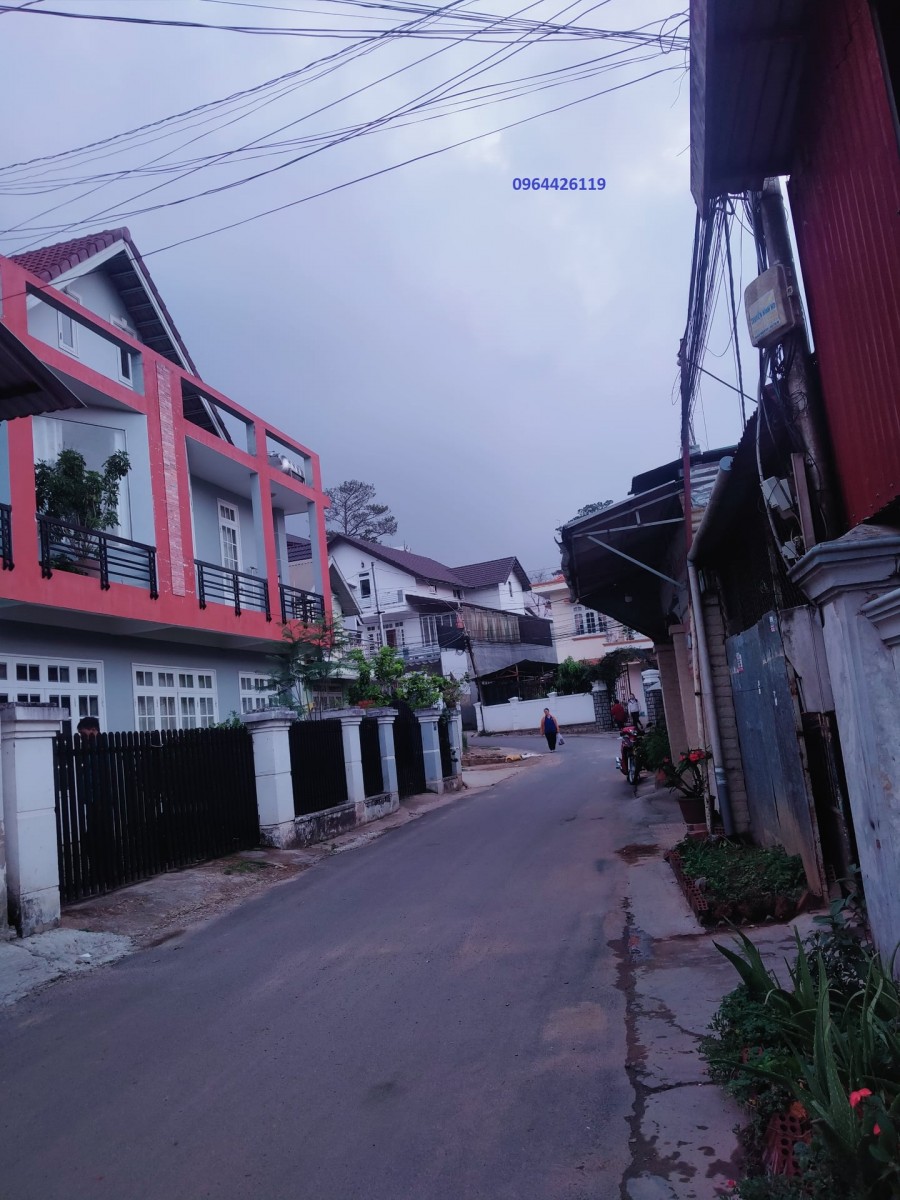 Bán đất full xây dựng đường Hùng Vương - P11 Đà Lạt