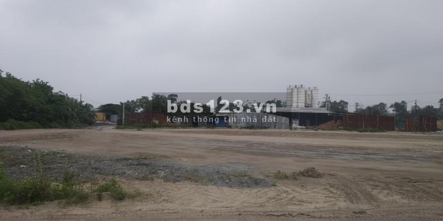 CHO THUÊ 500M2, 800M2, 1000M2, 3000M2, 5000M2 KHO BÃI NHÀ XƯỞNG TẠI CHÂN CẦU THANH TRÌ