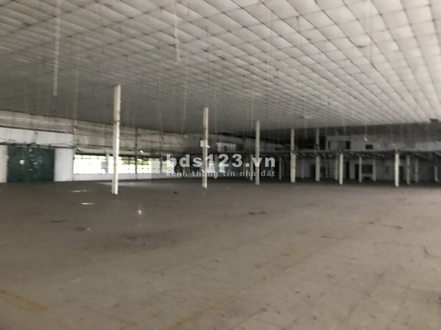 Cho thuê kho xưởng 7500m2 QL13 Dĩ An Bình Dương