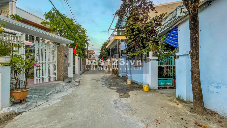 BÁN GẤP LÔ ĐẤT ĐẸP KIỆT Ô TÔ AN DƯƠNG VƯƠNG GIÁ CHỈ 1,X TỶ