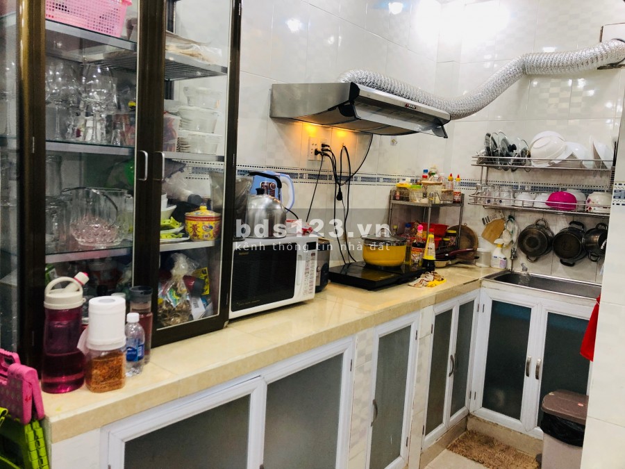 Bán nhà hẻm 151 Trần Bình Trọng, P2, Q5 hẻm 2 m. DT: 3m x 9m dtcn 27m2 sổ vuông vức.