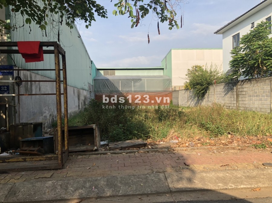 Kẹt Vốn Làm Ăn Tôi Bán 2 Lô Đất 302m2 Nằm Trong KDC Vĩnh Phú 1 Giáp Tp Thủ Đức, đất thổ cư, Shr giá 3,8 tỷ