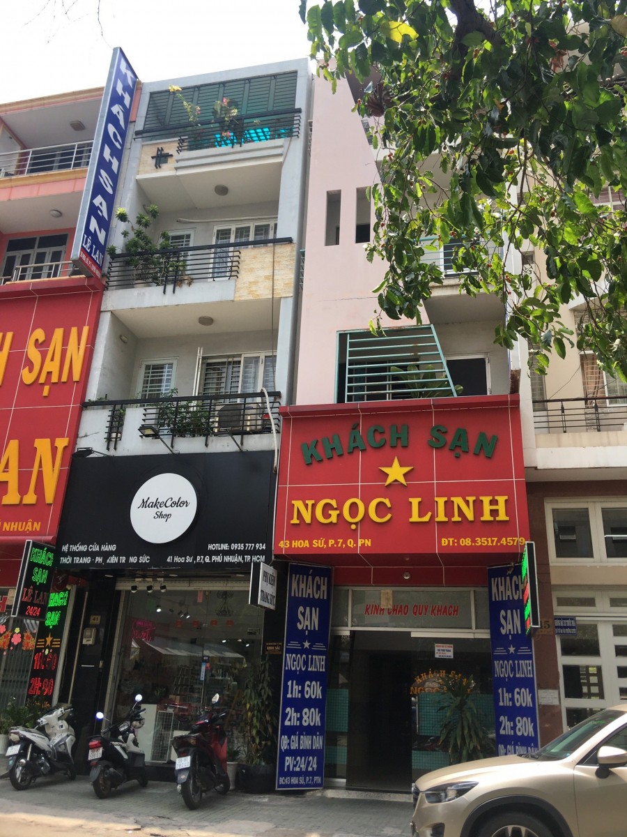Bán khách sạn mặt tiền Hoa Sứ, Phường 7, Phú Nhuận