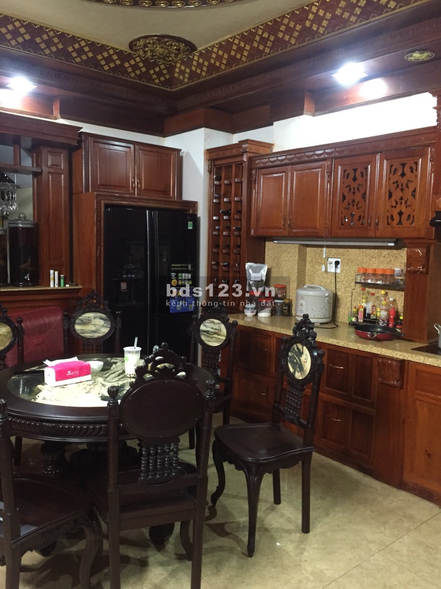 Bán nhà mặt tiền đường 30 phường Linh Đông Q.Thủ Đức gần chung cư 4s giá 13,5 tỷ