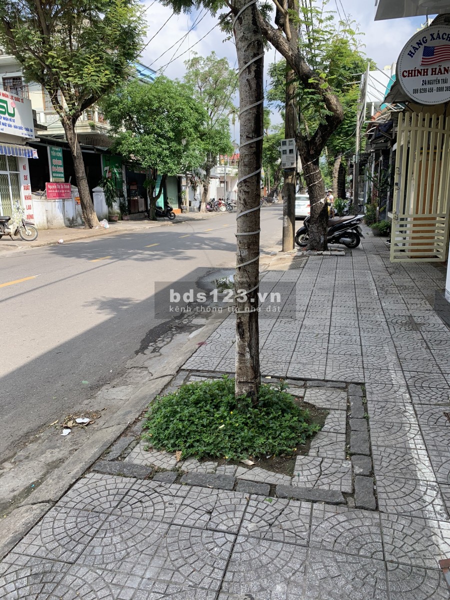 MẶT TIỀN ĐƯỜNG NGUYỄN TRÃI DUY NHẤT MỘT CĂN LỜI NGAY LÚC CỌC