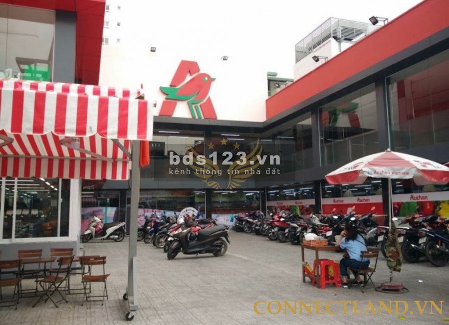 Mặt tiền 30 x 45m đường Lũy Bán Bích , Tân Phú