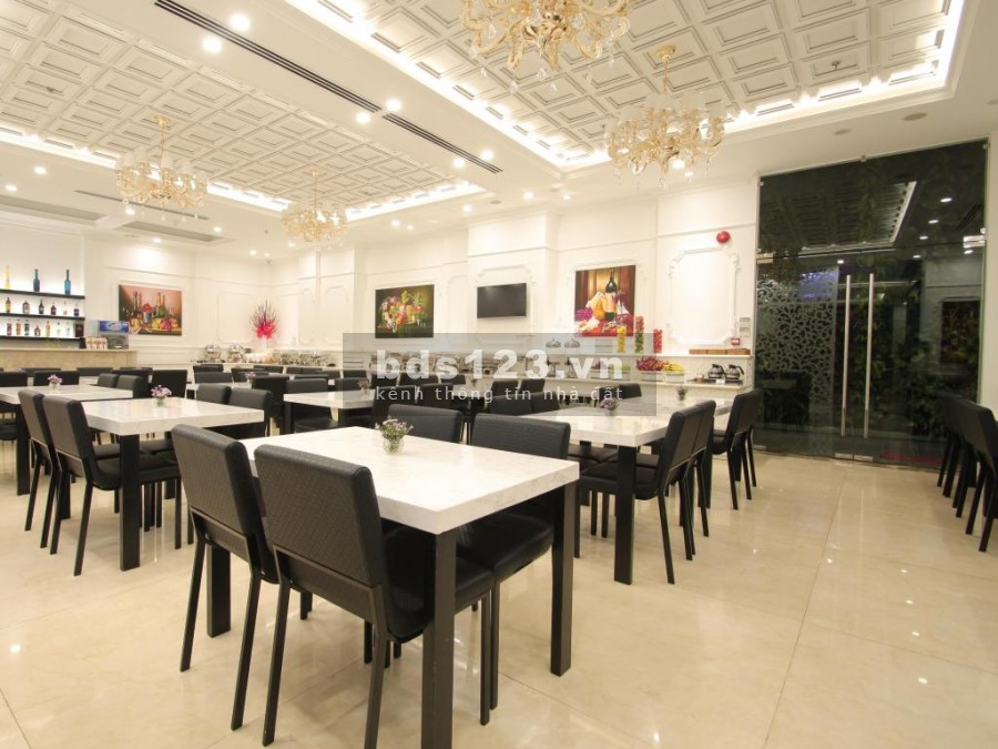 [CHO THUÊ KHÁCH SẠN 3*] 96P MT CMT8 Quận 3 – 20 x 30m Hầm 10 tầng full NT