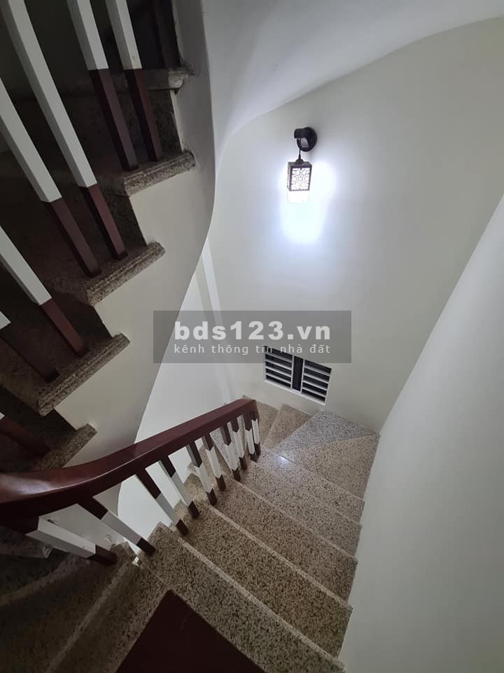 Bán nhà!!!Xuân Đỉnh, chỉ 3.3 tỷ có nhà đẹp 5T MT 3.3m ở ngay