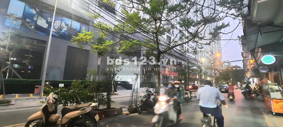 Bán Nhà Xuân La 66.4m Nhà Đẹp Ô Tô Tránh Kinh Doanh Vỉa Hè