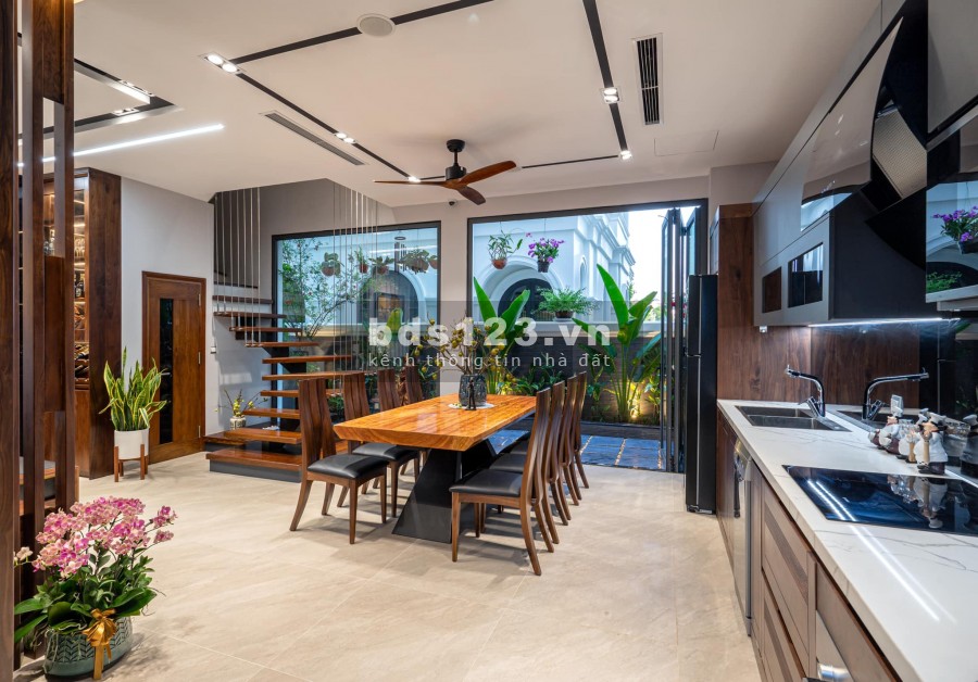 Bán nhà ngõ 198 Xã Đàn giá 4.95 tỷ, 58mx4 tầng, MT 6m, Ở luôn
