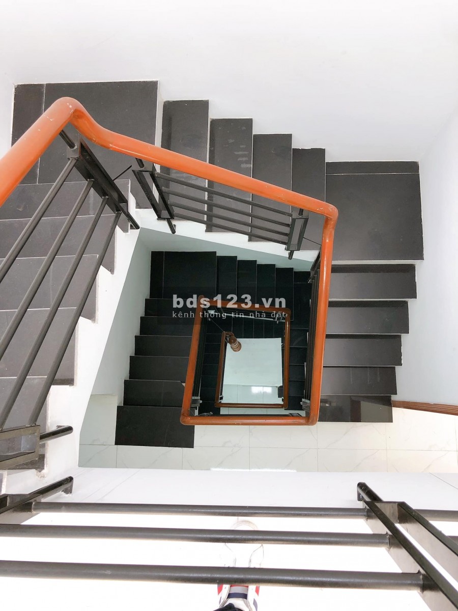 CHÍNH CHỦ BÁN NHÀ HẺM XE HƠI ĐỖ CỬA NHÀ MỚI SIÊU THOÁNG VUÔNG VỨC CHỈ 3.15 TỶ