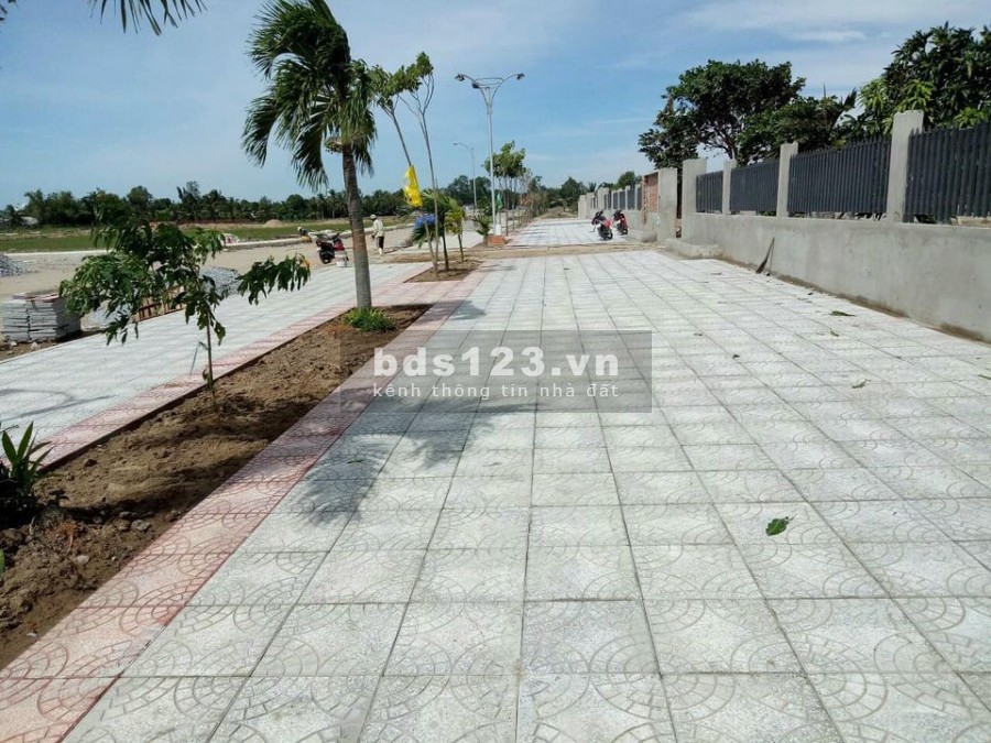 Cần ra gấp 2 nền liền kề - Gía siêu đẹp