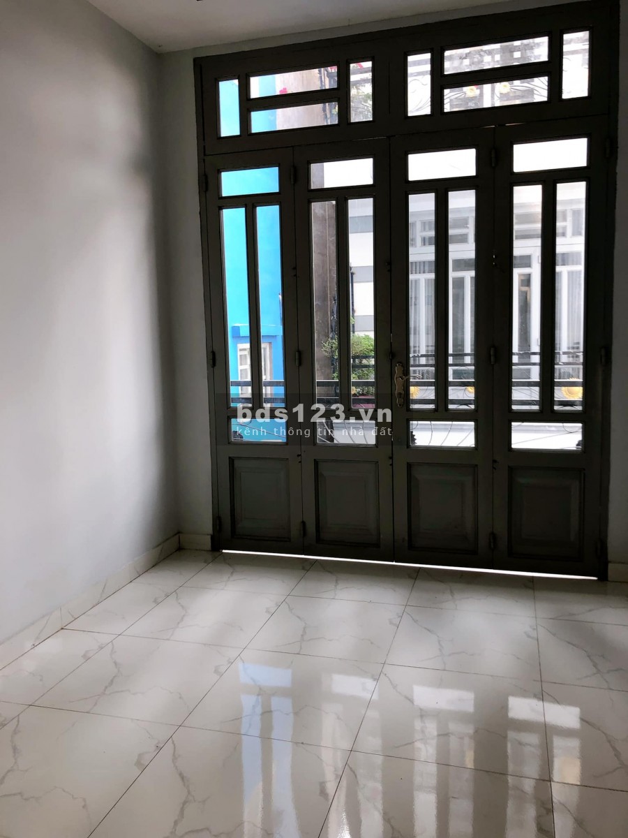 CHÍNH CHỦ BÁN NHÀ HẺM XE HƠI ĐỖ CỬA NHÀ MỚI SIÊU THOÁNG VUÔNG VỨC CHỈ 3.15 TỶ