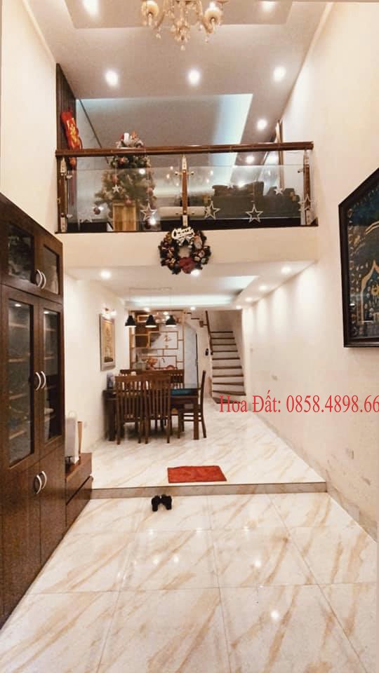 Nhà Mới Kim Mã Ở Ngay dt 30m2 Giá Chỉ 4,95 tỷ